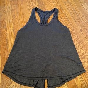 Lululemon workout tank